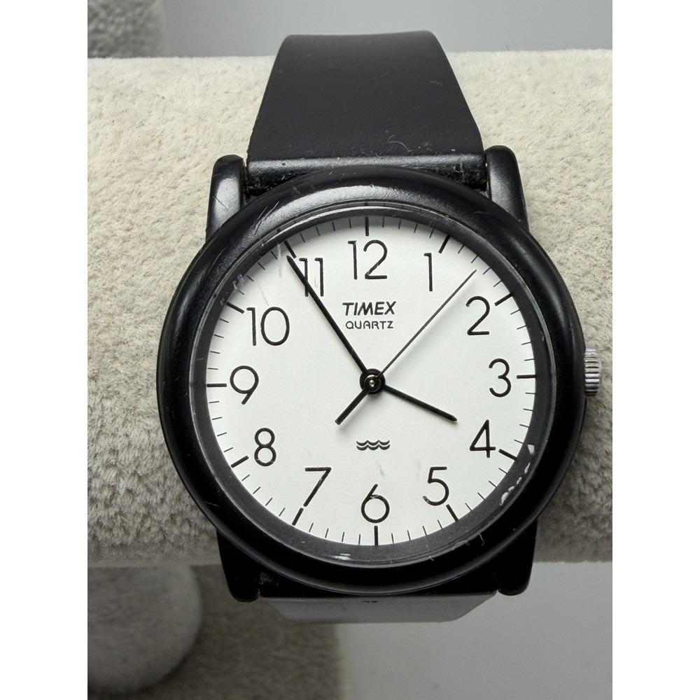 Timex New Battery Ladies Watch 33MM‎ 8" Vintage A1 1993 Resin Band